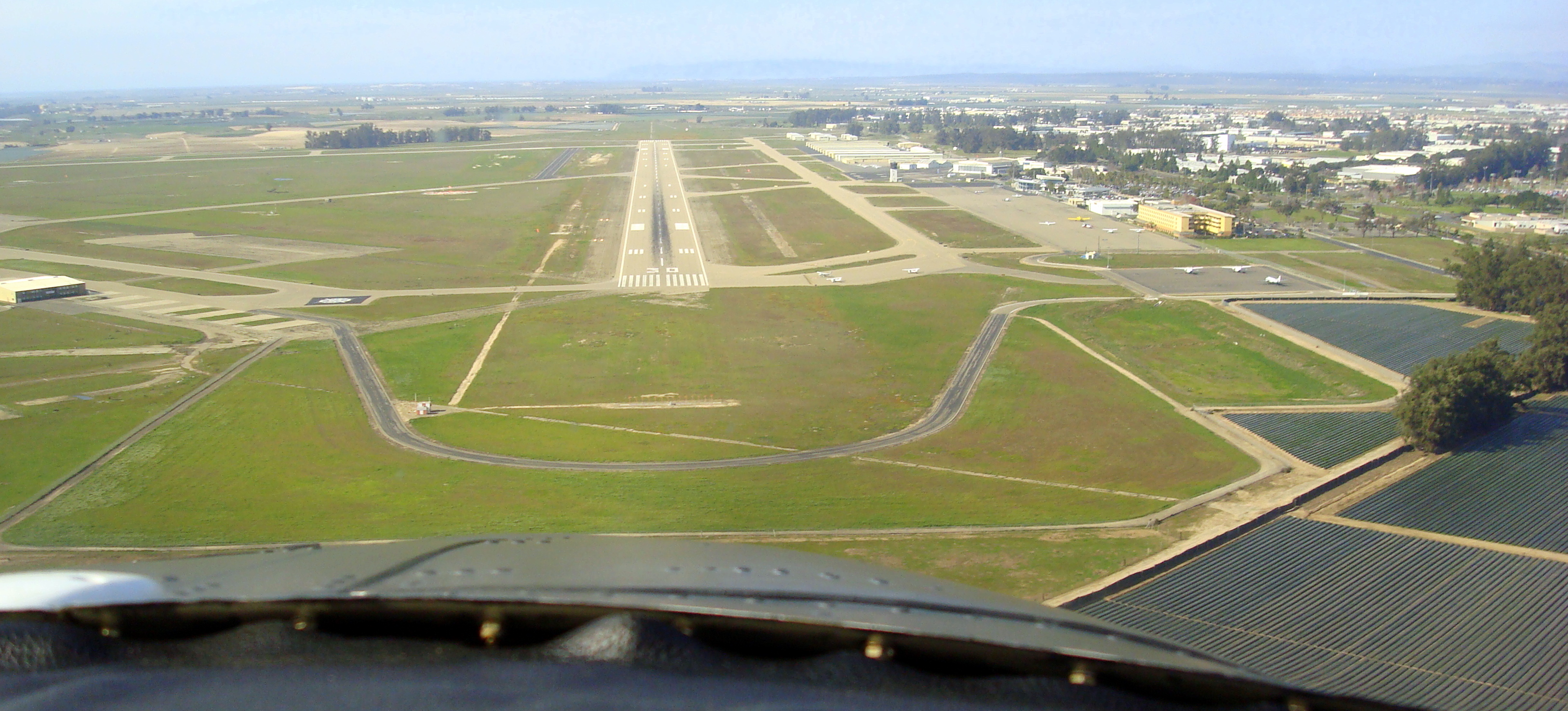 Final approach at Santa Maria